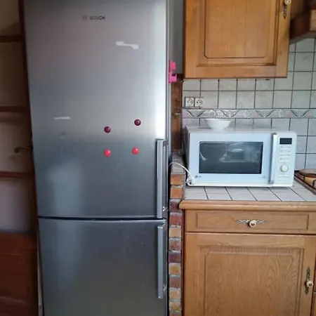 De La Traverse, 2 A 6 Personnes Сasa de vacaciones Allemant