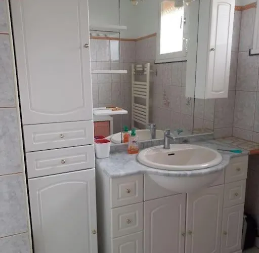 Casa de Férias De La Traverse, 2 à 6 Personnes *